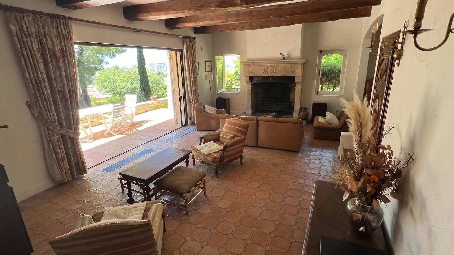 Le Mas Du Grand Pin, Terrasse Vue Baie De Marseille Villa