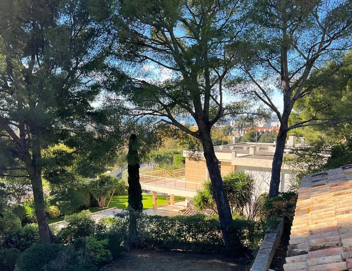 Le Mas Du Grand Pin, Terrasse Vue Baie De Marseille Villa